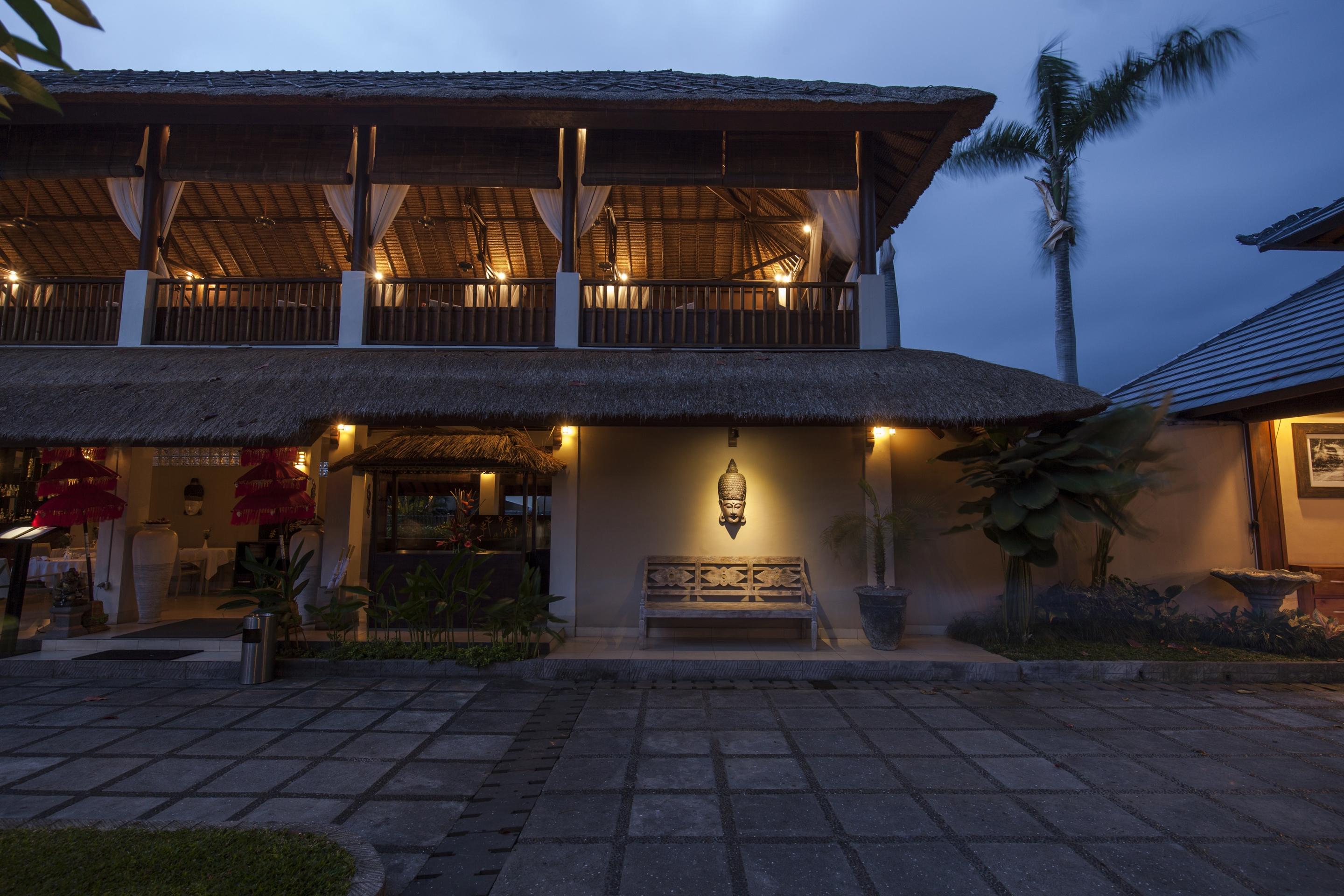 Hotel The Lovina Extérieur photo